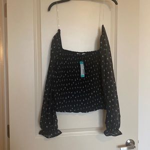Black Smocked Crop Long Sleeve Shirt by Lush - XL